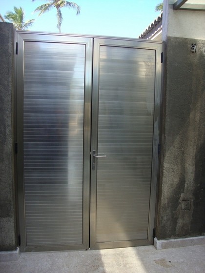 Esquadria de Alumínio com Veneziana Votuporanga - Porta em Esquadria de Alumínio